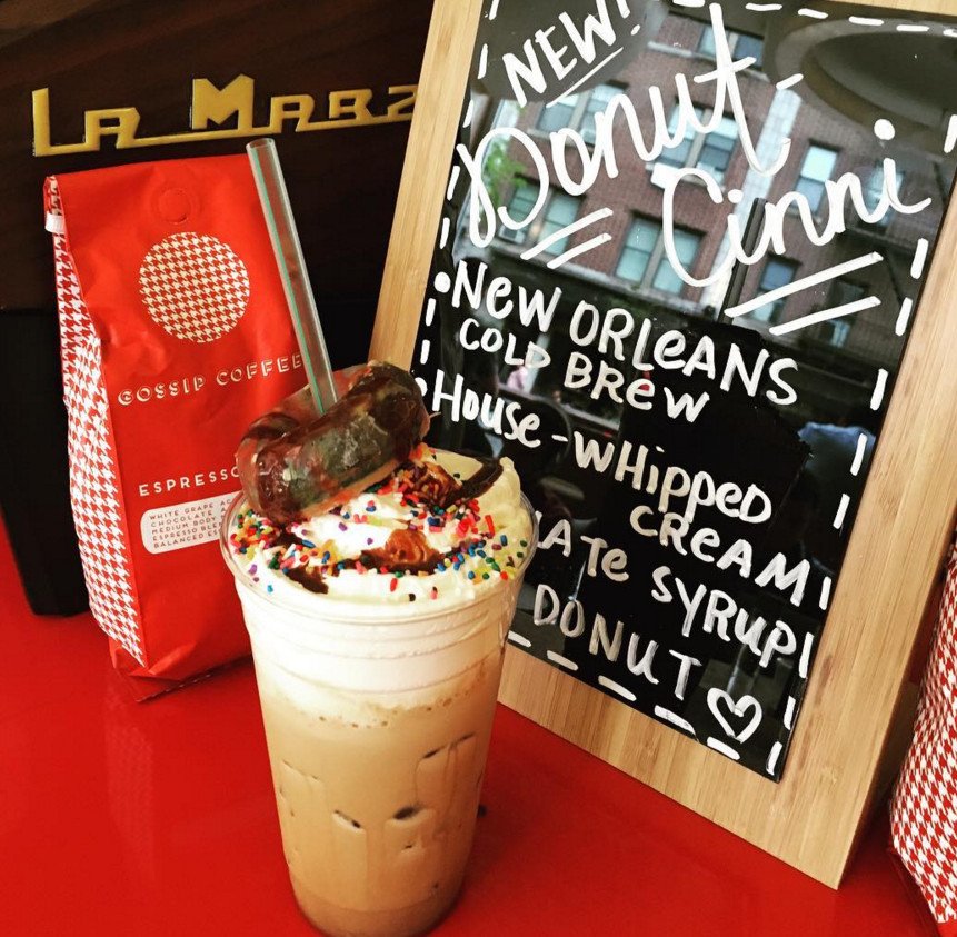 Τι είναι το donutccino, το ρόφημα σκέτη κόλαση, πύραυλος θερμίδων που έχει γίνει viral [εικόνες] | iefimerida.gr 10