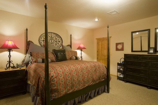 Αυτή η θωρακισμένη οικία αξίας 11.5 εκ. δολαρίων έχει φτιαχτεί για να «επιβιώσει» από το τέλος του κόσμου [εικόνες] | iefimerida.gr 4