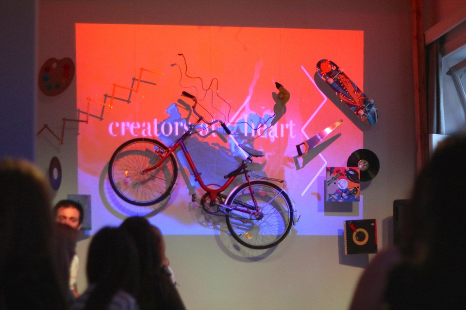 Η συνάντηση της Ντόρας με τη Δανάη Στράτου [εικόνες] | iefimerida.gr 2