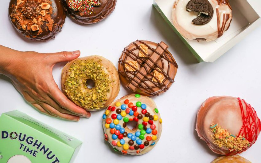 Για αυτά τα ντόνατ στο Λονδίνο κάνουν καθημερινά ουρές... χιλιομέτρων [εικόνες & βίντεο] | iefimerida.gr 2