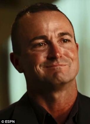 Όταν ένας πατέρας γίνεται στήριγμα ζωής για την κόρη του που πάσχει από σύνδρομο down [εικόνες+βίντεο] | iefimerida.gr 0