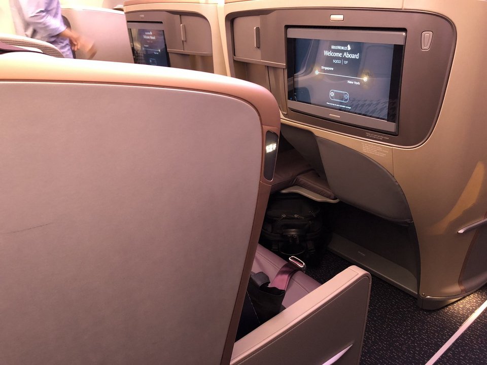 Σιγκαπούρη-Νέα Υόρκη: Ξεκίνησε η μεγαλύτερη πτήση του κόσμου, διάρκειας 19 ωρών [εικόνες] | iefimerida.gr 1