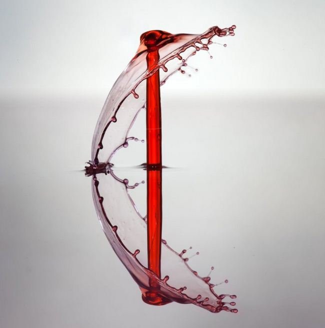 Πόση τέχνη μπορεί να κάνει μια σταγόνα; [εικόνες]  | iefimerida.gr 0