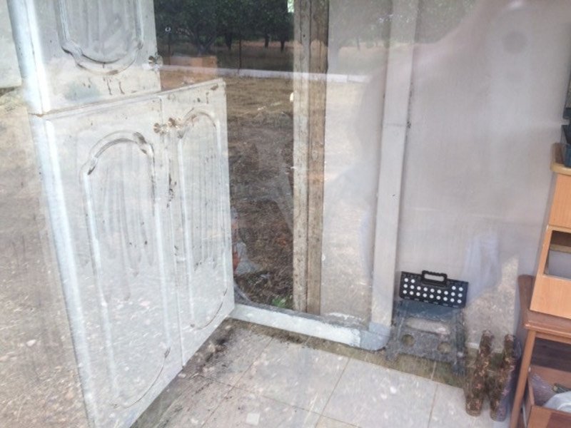 Σε αυτό το σπίτι κρυβόταν ο ένας από τους δραπέτες της Αργυρούπολης [εικόνες] | iefimerida.gr 0