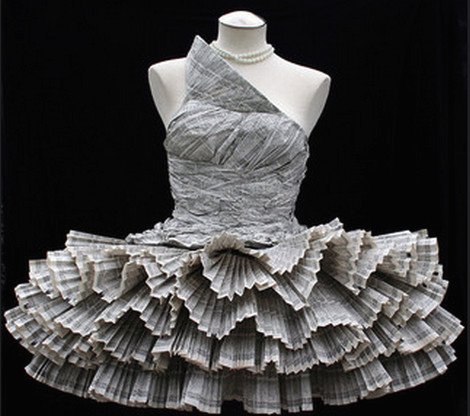 Οταν οι σχεδιαστές έχουν κέφια: Τα πιο περίεργα φορέματα -Νυφικό που τρώγεται και άλλα παράξενα [εικόνες] | iefimerida.gr 7