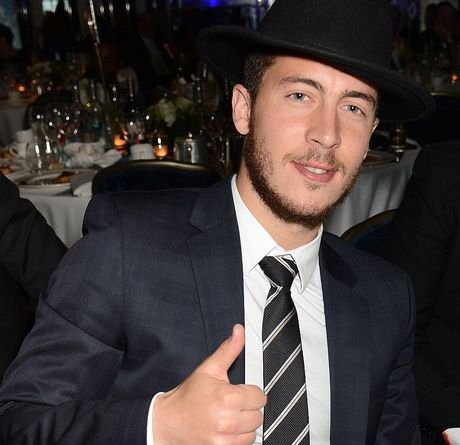 Το έριξαν στον... χορό στην Τσέλσι – Πρωταγωνιστές Ντρογκμπά και Αζάρ [εικόνες & βίντεο] | iefimerida.gr 0