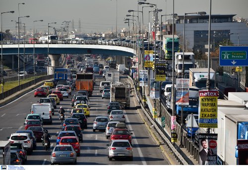 Kυκλοφοριακό έμφραγμα λόγω της απεργίας στην Αθήνα: Ατελείωτες ουρές, «σημειωτόν» τα οχήματα [εικόνες] | iefimerida.gr 5