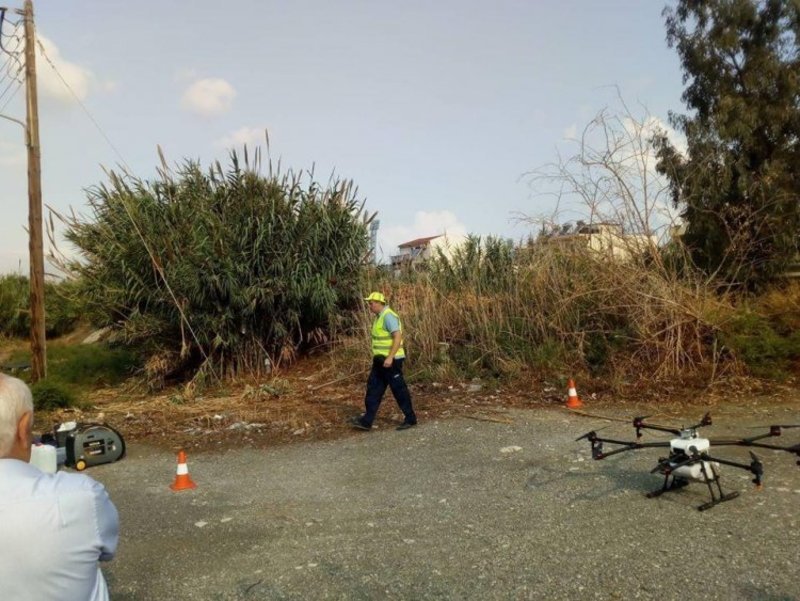 Αεροψεκασμός με drone στο χωριό Γιόφυρο του Ηρακλείου της Κρήτης.
