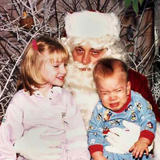 Εσείς θα καθόσασταν στα πόδια αυτού του Άγιου Βασίλη; [εικόνες]  | iefimerida.gr 3