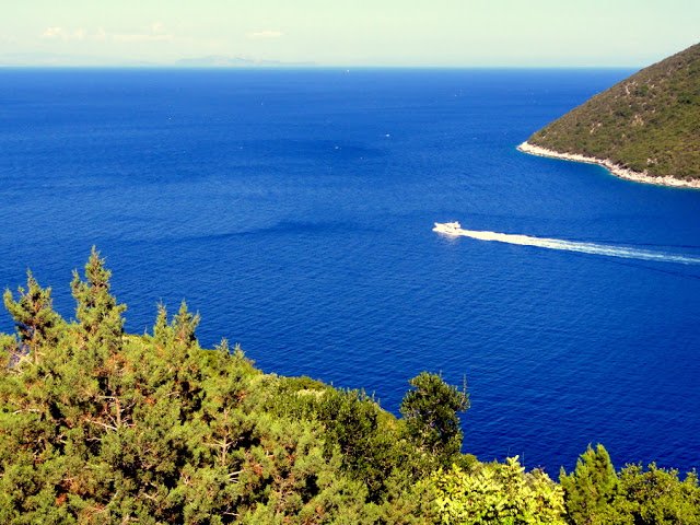 Αντίσαμος: Η πιο όμορφη παραλία της Κεφαλονιάς [εικόνες] | iefimerida.gr 13