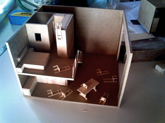 Που κοιμούνται οι Αθηναίοι; - Η έκθεση Bedrooms κρυφοκοιτά 24 Αθηναϊκές κρεβατοκάμαρες και τις κάνει μακέτες [εικόνες]  | iefimerida.gr 1