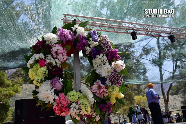 Με μπάρμπεκιου στην παραλία και βουτιές γιόρτασαν την Πρωτομαγιά στο Ναύπλιο [εικόνες & βίντεο] | iefimerida.gr 5