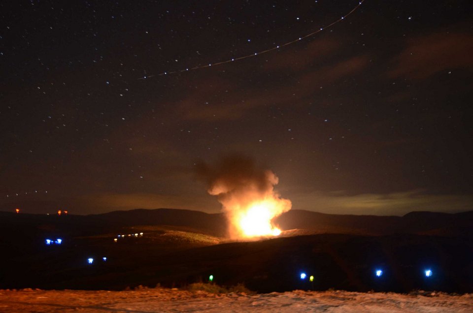 «Φωτιά» πήρε ο Εβρος στην άσκηση του Στρατού «Νυκτερινή Αστραπή 2013» [εικόνες] | iefimerida.gr 3