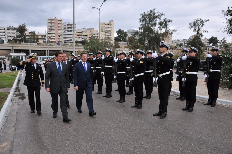 Συνάντηση Μιλτιάδη Βαρβιτσιώτη, με τον Υπουργό Μεταφορών της Ρωσικής Ομοσπονδίας, Μαξίμ Σοκολόφ | iefimerida.gr 0