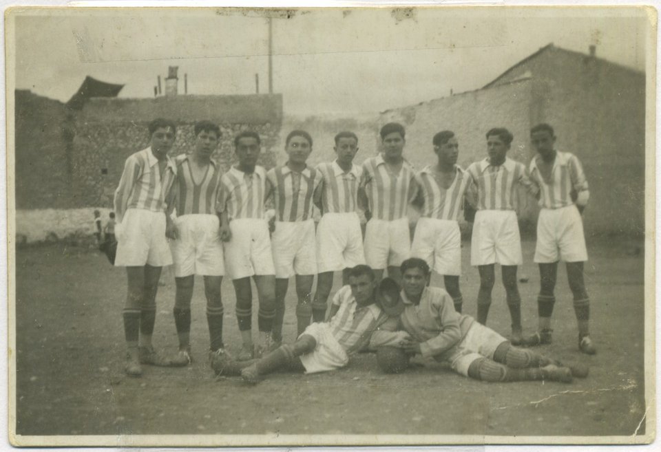 Το Δημοτικό Θέατρο Πειραιά τιμά τους πρόσφυγες του 1922 [πρόγραμμα & εικόνες]  | iefimerida.gr 1