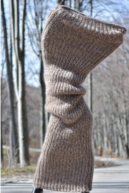 Ολόσωμο κασκόλ -Μια περίεργη τάση [εικόνες] | iefimerida.gr 1