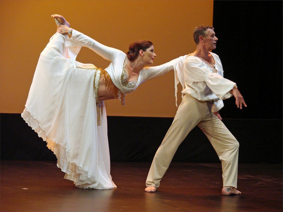 Ομοφυλόφιλος σταρ του κλασικού χορού: Ανακάλυψα τον έρωτα με μια γυναίκα [εικόνες] | iefimerida.gr 5