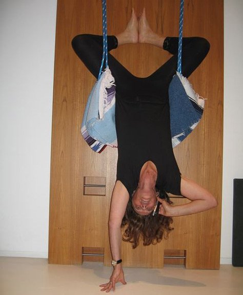 H Diane von Furstenberg κάνει γιόγκα στα 69 της και δίνει συμβουλές [εικόνες] | iefimerida.gr 1