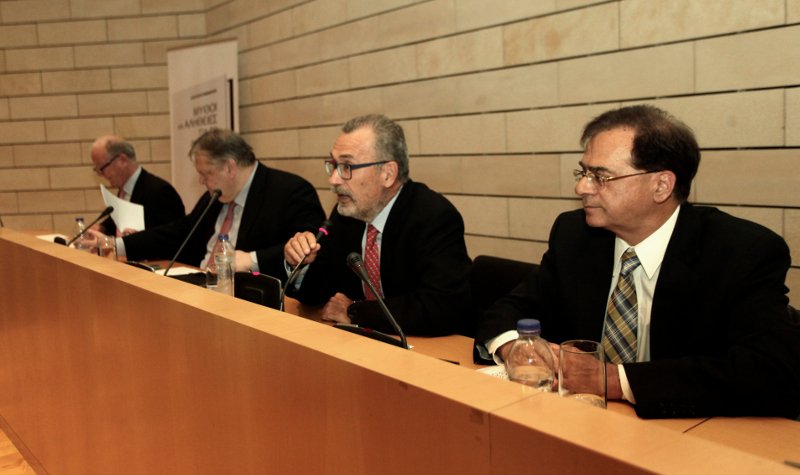 Βενιζέλος: Μας οδηγούν στο διαρκές μνημόνιο 5 | iefimerida.gr 0