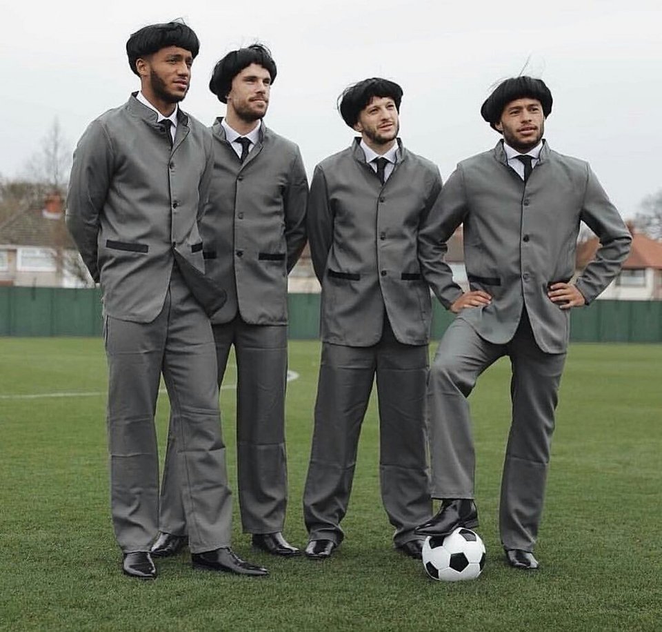 Οι Beatles... επιστρέφουν -Οι παίκτες της Λίβερπουλ αναβίωσαν το θρυλικό συγκρότημα [εικόνα] | iefimerida.gr 0