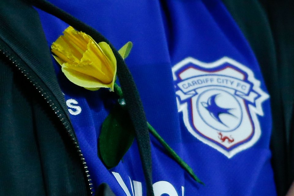 Συγκίνηση στο Λονδίνο για τον αγνοούμενο Σάλα: Λουλούδια και δάκρυα [εικόνες & βίντεο] | iefimerida.gr 4