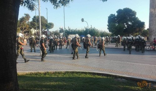 Θεσσαλονίκη: Παράλληλες συγκεντρώσεις αντιεξουσιαστών-εθνικιστών [εικόνες] | iefimerida.gr 3