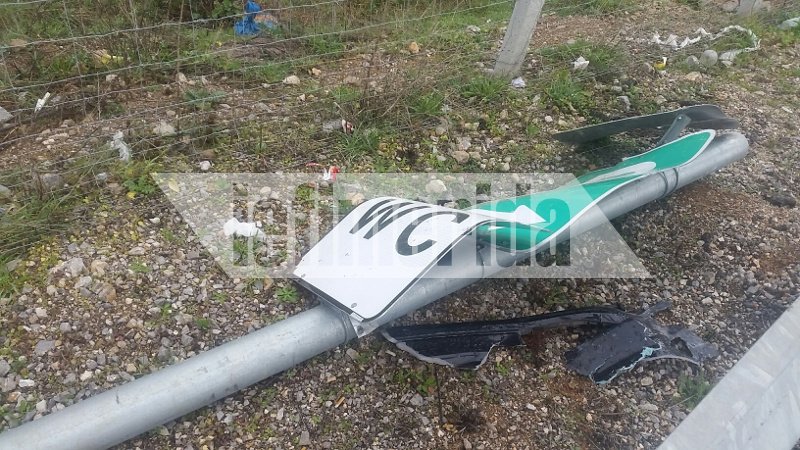 H επόμενη μέρα του φριχτού τροχαίου στη Θήβα -Συντρίμμια και αποκαΐδια [εικόνες] | iefimerida.gr 10