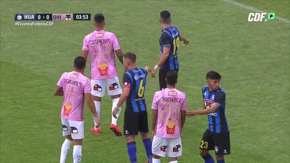 Πρωτότυπο: Η ομάδα από τη Χιλή που έχει στη φανέλα της... πατάτες τηγανητές [εικόνες] | iefimerida.gr 2