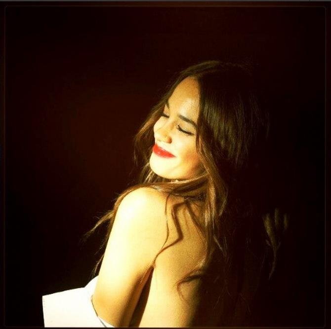 Προικισμένη Ελληνίδα ηθοποιός χώρισε και τα «ποστάρει» όλα [εικόνες]  | iefimerida.gr 0