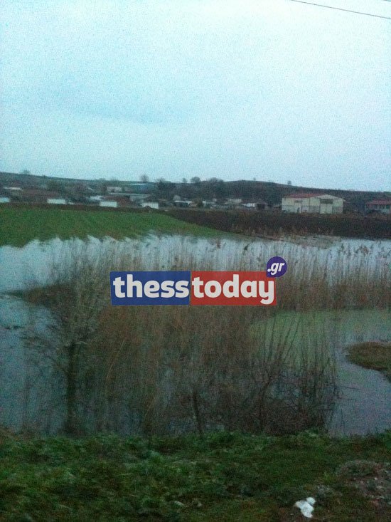 Συναγερμός στις Σέρρες: Ανοιξαν τα φράγματα της λίμνης Κερκίνης [εικόνες&βίντεο] | iefimerida.gr 2