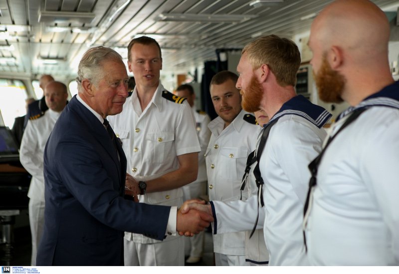  Στο θωρηκτό «Αβέρωφ» ο Κάρολος -Επισκέφθηκε και την τριήρη «Ολυμπιάς» [εικόνες] | iefimerida.gr 5