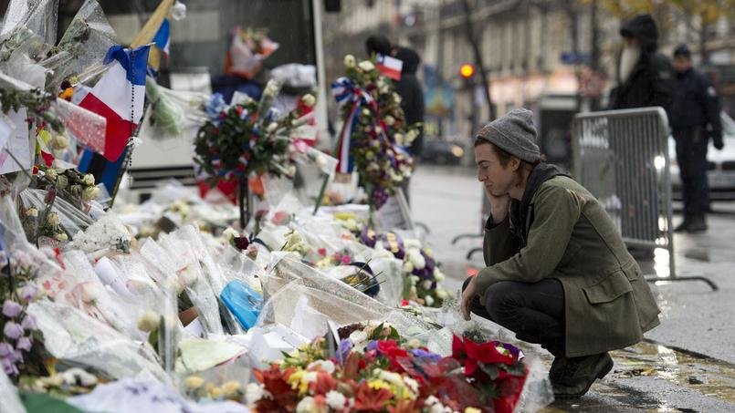 Οι Eagles of Death Metal κλαίνε μπροστά στο Μπατακλάν [εικόνες] | iefimerida.gr 4