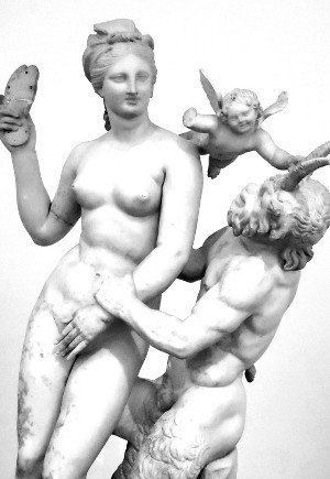 Κόβουν την ανάσα οι φωτογραφίες των κλασικών αρχαιοελληνικών γλυπτών στο Αρχαιολογικό Μουσείο [εικόνες] | iefimerida.gr 1