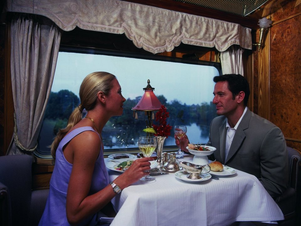 Στις ράγες της χλιδής -Ταξιδεύοντας με πεντάστερα τρένα [εικόνες] | iefimerida.gr 7