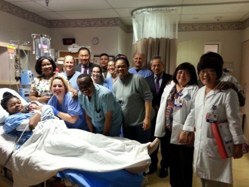 Νιγηρία: Γιατρός που επέζησε από τον Έμπολα γέννησε ένα υγιέστατο κοριτσάκι [εικόνα] | iefimerida.gr 0