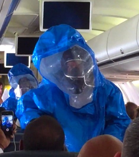 Πανδαιμόνιο σε πτήση: Επιβάτης κάνει πλάκα φωνάζοντας «έχω έμπολα, έχω έμπολα» -Η αντίδραση της αεροσυνοδού [βίντεο] | iefimerida.gr 0