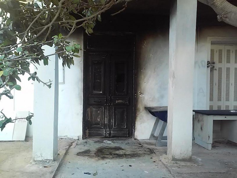 Πυρπόλησαν τα γραφεία του ΣΥΡΙΖΑ στα Χανιά [εικόνες] | iefimerida.gr 3