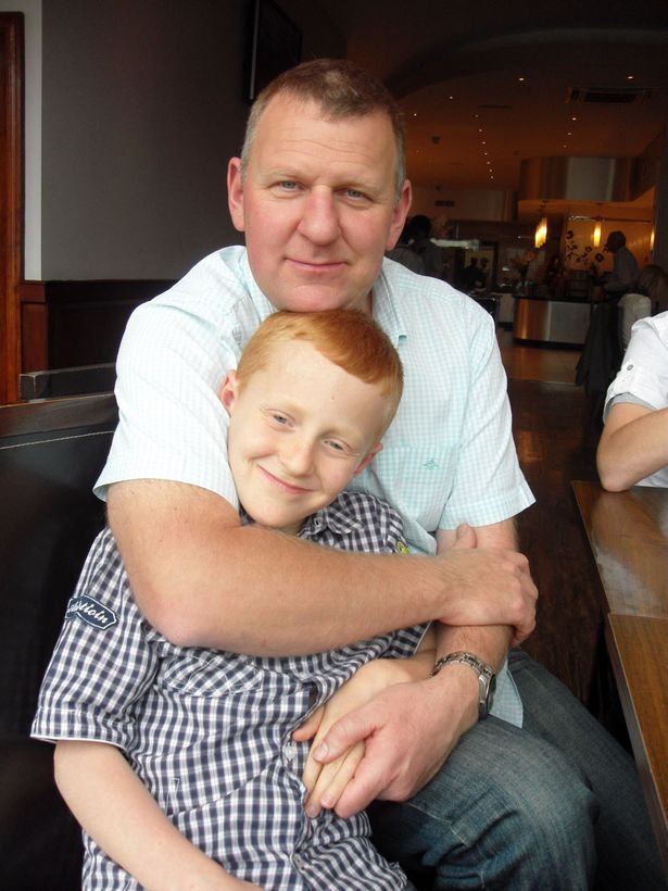 «Ο γιός μου αυτοκτόνησε γιατί είχε κόκκινα μαλλιά» -Η μαρτυρία μητέρας σοκάρει [εικόνες] | iefimerida.gr 3