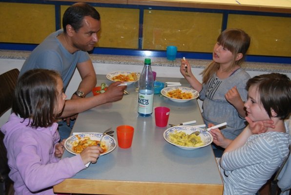 Στη Γερμανία ετοιμάζουν νόμο που απαγορεύει τις ενοχλητικές φωτογραφίες [εικόνα] | iefimerida.gr 3