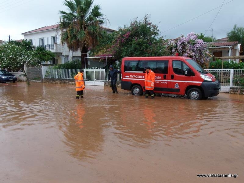 Εικόνες βιβλικής καταστροφής στην Κεφαλονιά από την κακοκαιρία [εικόνες] | iefimerida.gr 15