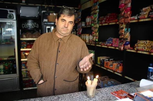 Γενικό μπλακ άουτ σε 44 περιοχές στην Τουρκία: Ο Νταβούτογλου μιλά και για τρομοκρατία [εικόνες & βίντεο] | iefimerida.gr 24