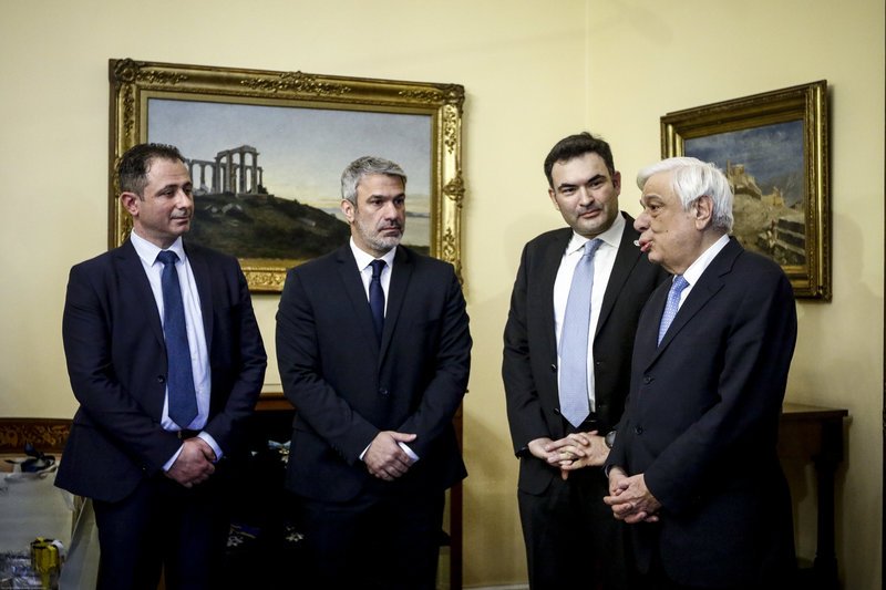 Παυλόπουλος: Στο ταλέντο και τις δυνατότητες της νέας γενιάς μπορούμε να χτίσουμε την Ελλάδα του 21ου αιώνα | iefimerida.gr 2