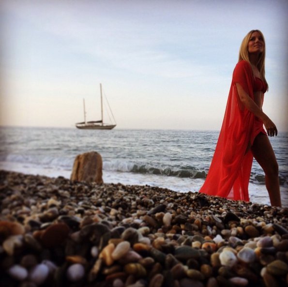 Τα κορίτσια του Euro 2016 - 5 σύντροφοι ποδοσφαιριστών «παίζουν μπάλα» στο Instagram [εικόνες] | iefimerida.gr 22