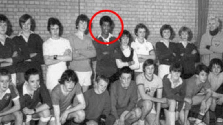 Νέα φωτογραφία του μακελάρη του Λονδίνου από την αστυνομία [εικόνες] | iefimerida.gr 0