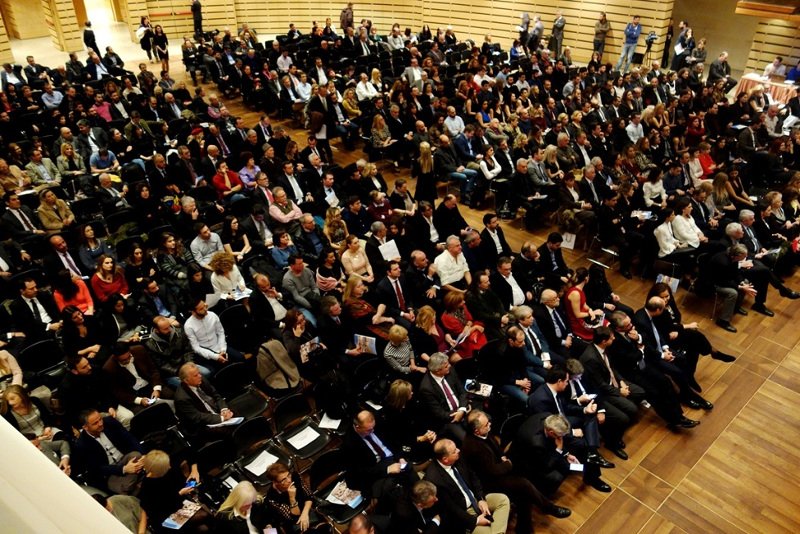 Επαγγελματικό Επιμελητήριο Αθήνας: Βράβευσε 13 επιχειρήσεις που διακρίθηκαν το 2016 | iefimerida.gr 0