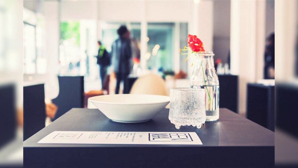 Εστιατόριο για ένα άτομο στο Αμστερνταμ [εικόνες] | iefimerida.gr 4