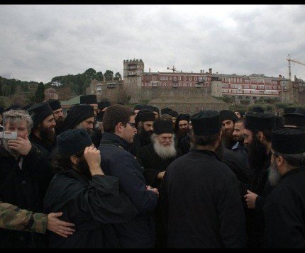 Έφτασε στην Αθήνα ο Εφραίμ για να απολογηθεί [εικόνες] | iefimerida.gr 1