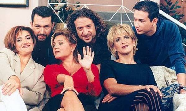 Ξανά μαζί: Ο Αλέκος και η Φλώρα από τα «Εγκλήματα», 20 χρόνια μετά, βγήκαν ξανά κρυφό ραντεβουδάκι [εικόνα] | iefimerida.gr 1