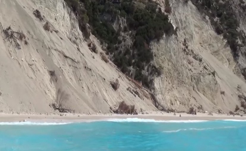 Εγκρεμνοί, 31 Μαΐου 2016: Εικόνες που προκαλούν ανησυχία [βίντεο] | iefimerida.gr 1