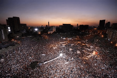 Στα πρόθυρα εμφυλίου ξανά η Αίγυπτος – Πάνω από 70 νεκροί σε νέα βίαια επεισόδια [εικόνες&βίντεο] | iefimerida.gr 1